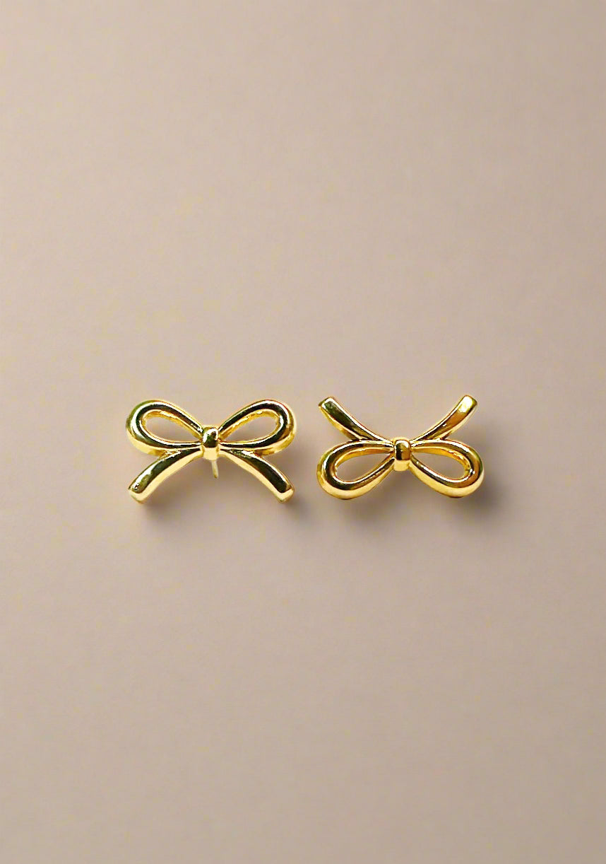 Bellona Earring