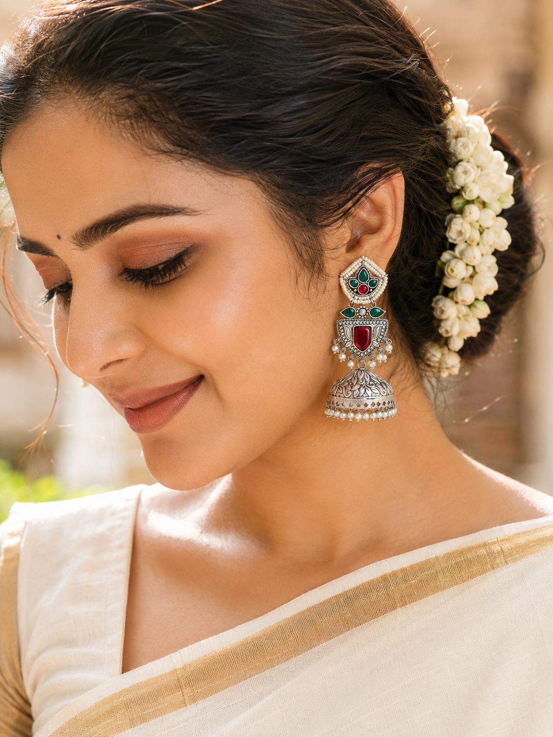 Nainika Premium Silver Statement Jhumka