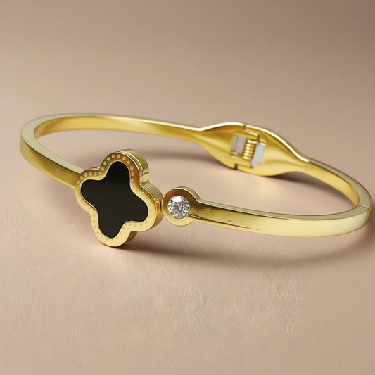 Ravena Clover Bangle Bracelet