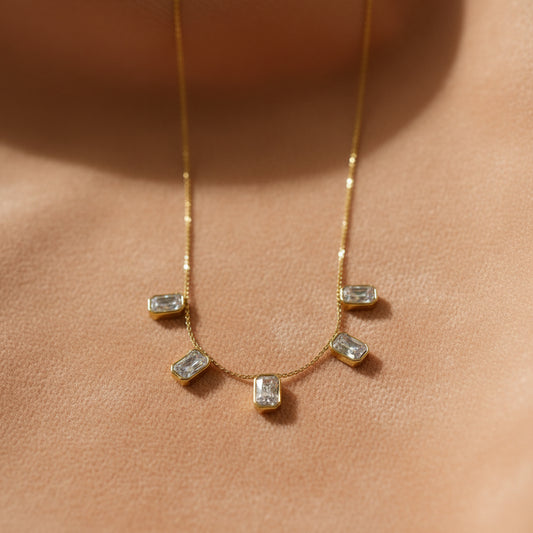 Naksha – White Stone Necklace
