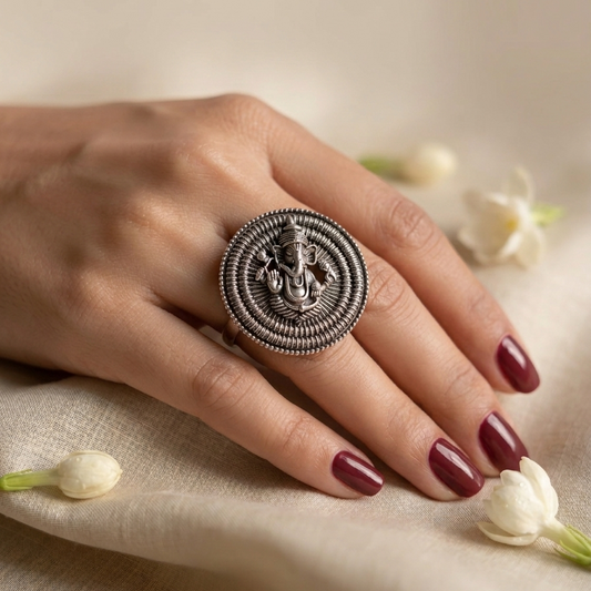 Mantra - Ganesha Ring