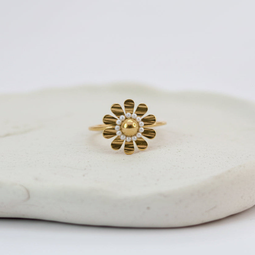 Daisy Ring