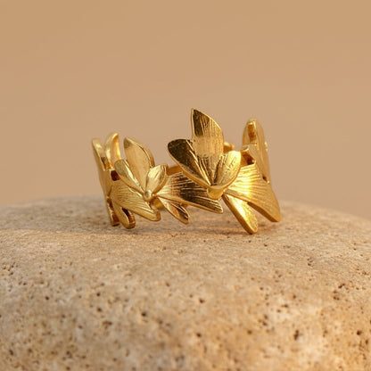Taliah Leaf Ring