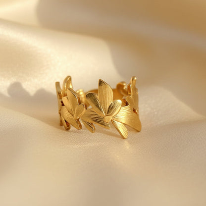 Taliah Leaf Ring