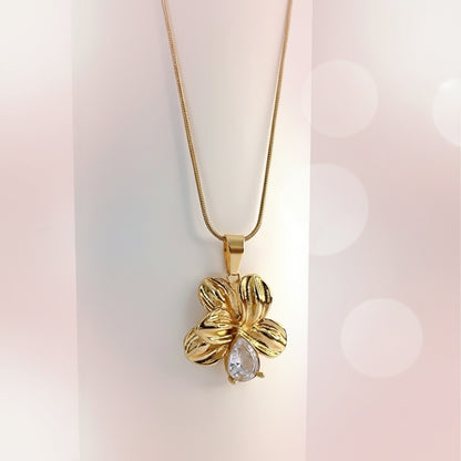 Aurora Pendant Chain