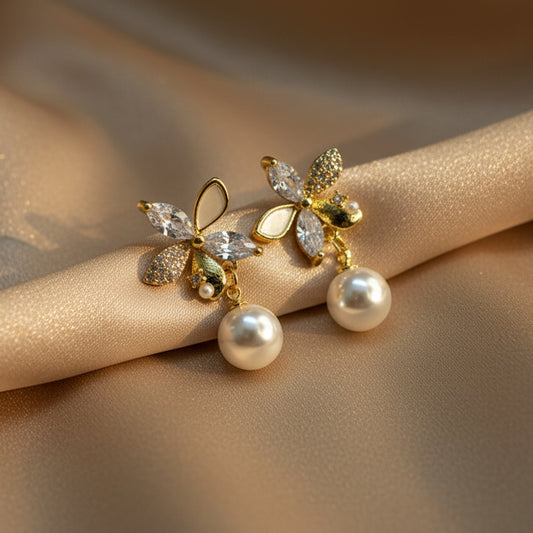 Yuri Pearl Drop Earrings