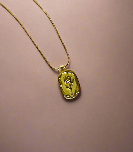 Roselle Vintage Rose Pendant